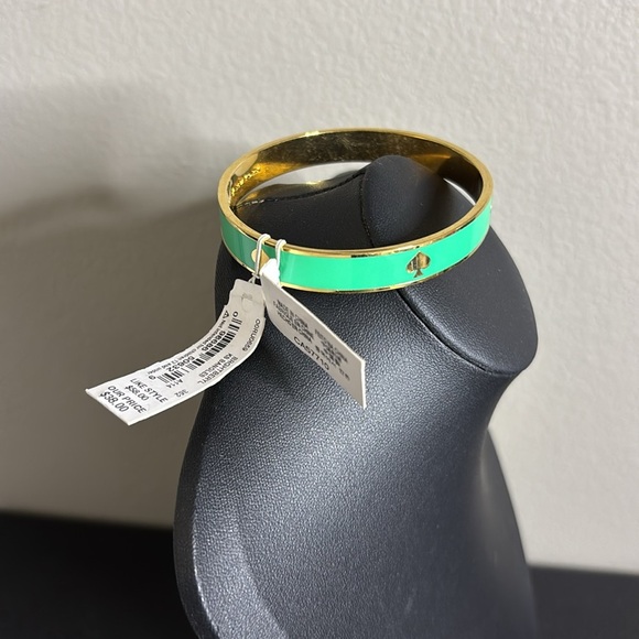 NWT Kate Spade Green Enamel Gold Tone Bangle Bracelet - Picture 6 of 7